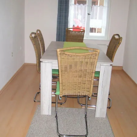 Ferienwohnung Hannah Apartment *